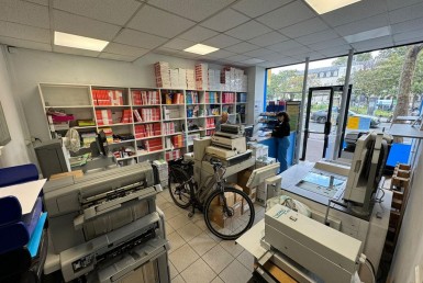 Location-pure-VL2-3667-httpwwwwallpartnersfr-PARIS